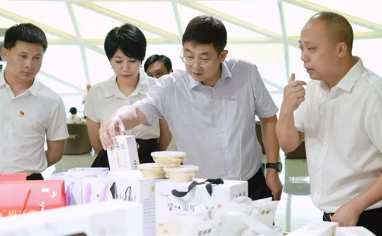 党建引领 县企共兴——省AG尊时凯龙人生就博集团奋力打造托底性帮扶“通江实践”样板